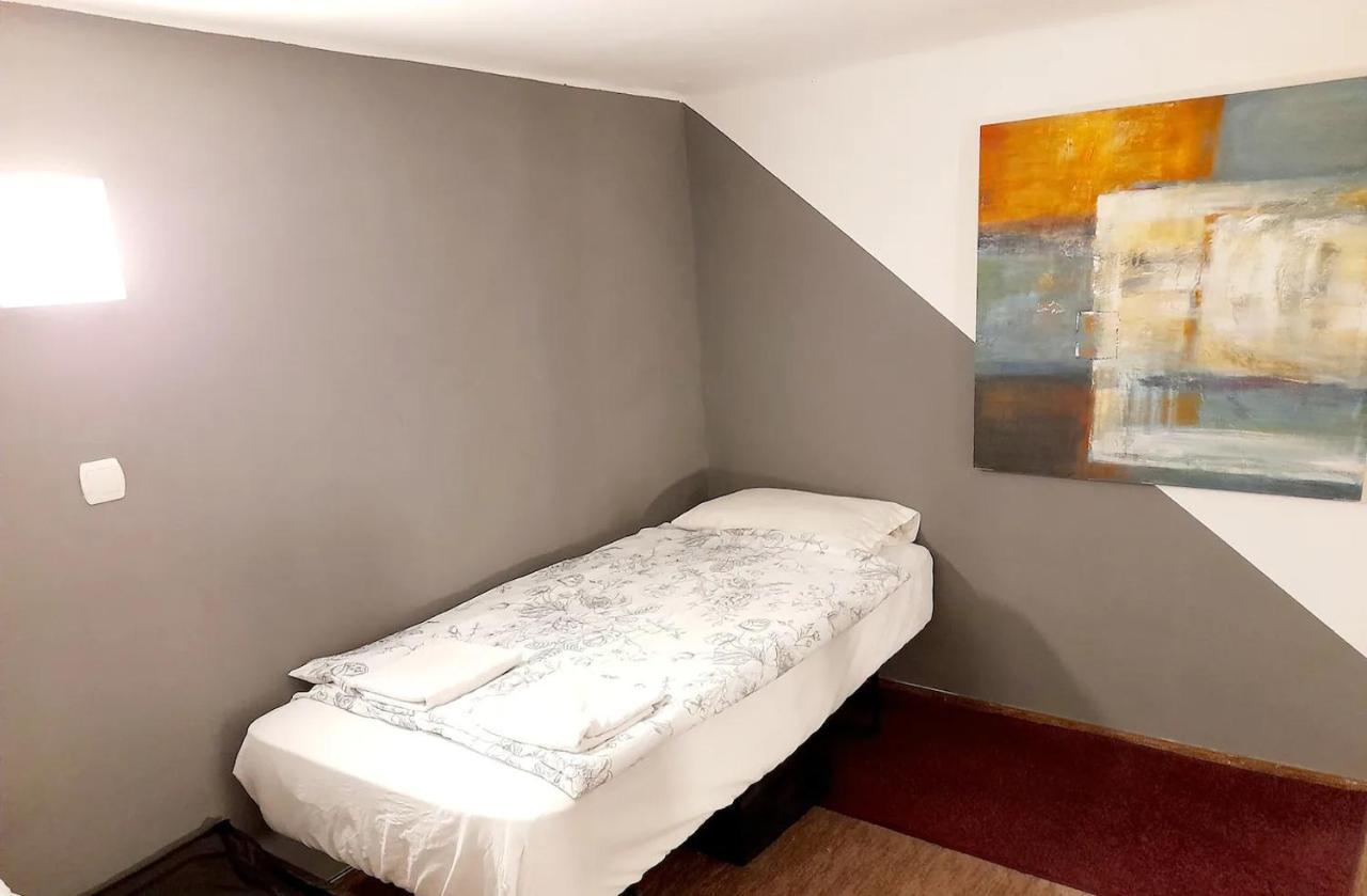 Unique&central - Quiet Place In Party District Appartement *