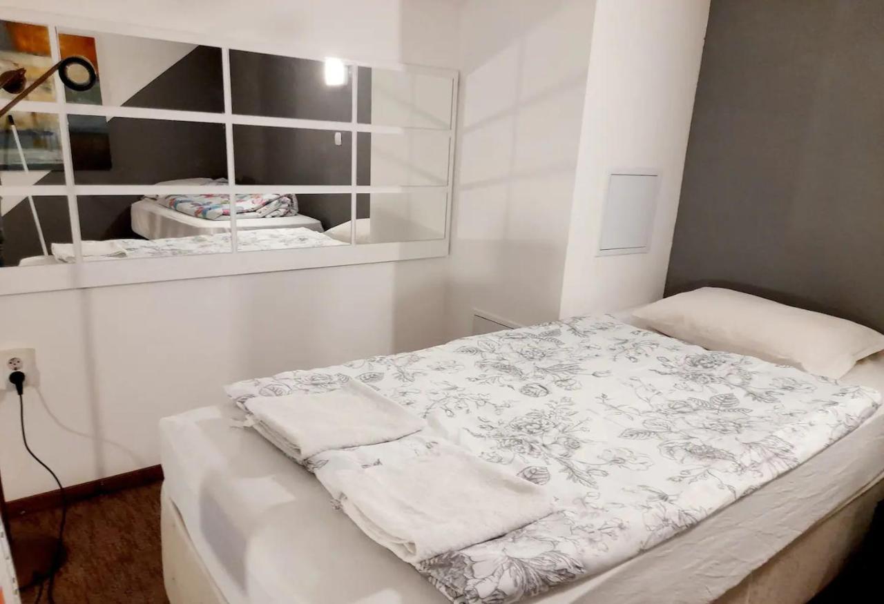 Appartement Unique&central - Quiet Place In Party District *