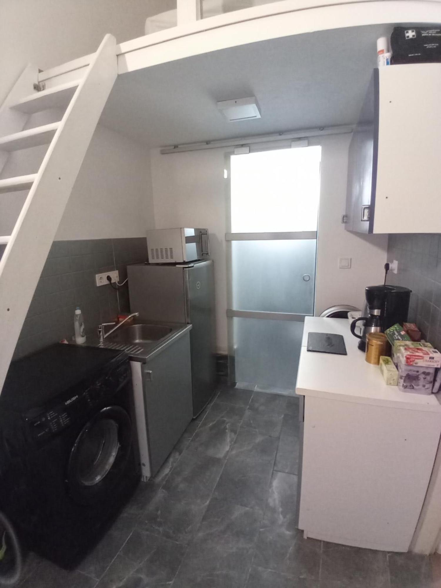 Unique&central - Quiet Place In Party District Appartement
