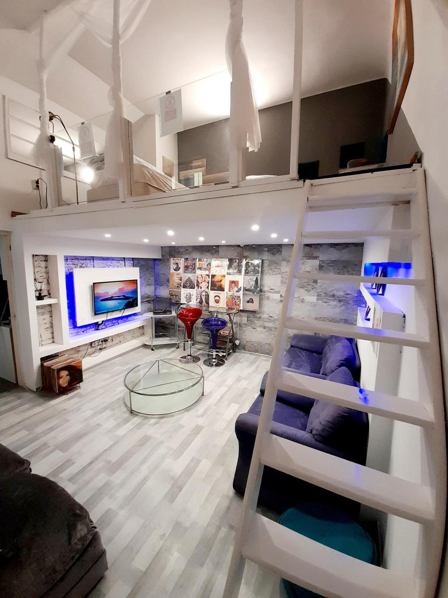 Unique&central - Quiet Place In Party District Appartement *